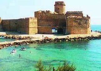 I 20 Castelli Più Belli Della Calabria