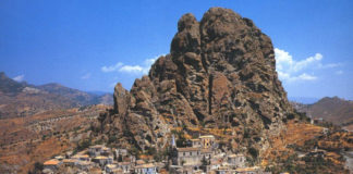 Le 10 città fantasma più famose della Calabria