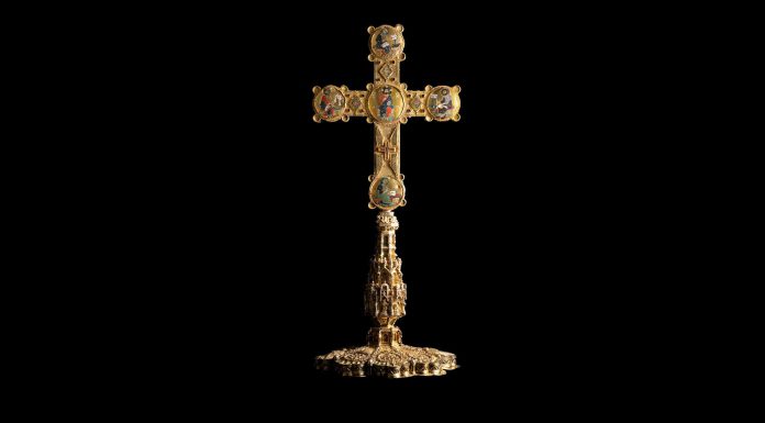 Il Tesoro di Cosenza: La Stauroteca Di Federico II