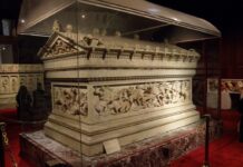 Il Mistero della Tomba di Alessandro Magno: L’Enigma Irrisolto della Storia